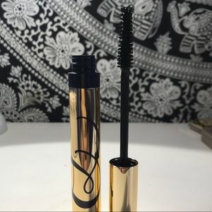 Estée Lauder Sumptuous Extreme Mascara